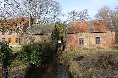 Hoe gaan naar Stalse Molen met het openbaar vervoer - Over de plek