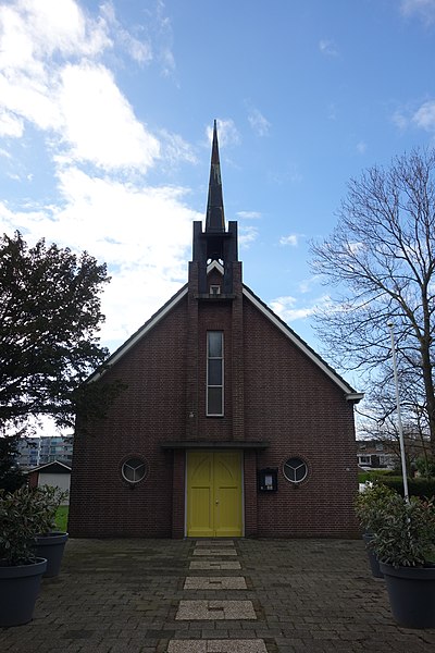 File:Stationswegkerk, Heerhugowaard 02.jpg