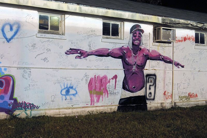 File:Street art of a black man in Baton Rouge.jpg