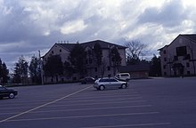 Student residences at Loyalist College, 1994. Student residences at Loyalist College 1994.jpg