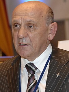 Sulejman Tihić Bosnian politician