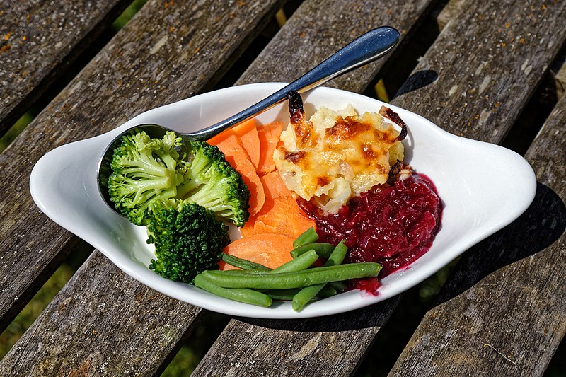 File:Sunday roast vegetable side dish at The Stag, Little Easton, Essex, England.jpg