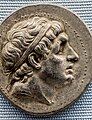 Syria - king Antiochos II - 261-246 BC - silver tetradrachm - head of Antiochos I - Apollon sitting on omphalos - München SMS 02