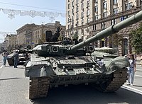 Захоплений танк Т-90А на Хрещатику