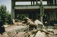 Damage in the city of Tangshan Tangshan earthquake.jpg