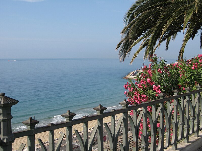 File:Tarragona Spain Balcon sea view.jpg