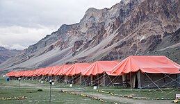 Tents at Sarchu, Jammu and Kashmir (3803066983).jpg