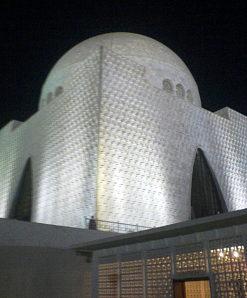 File:Tomb Quaid1.JPG