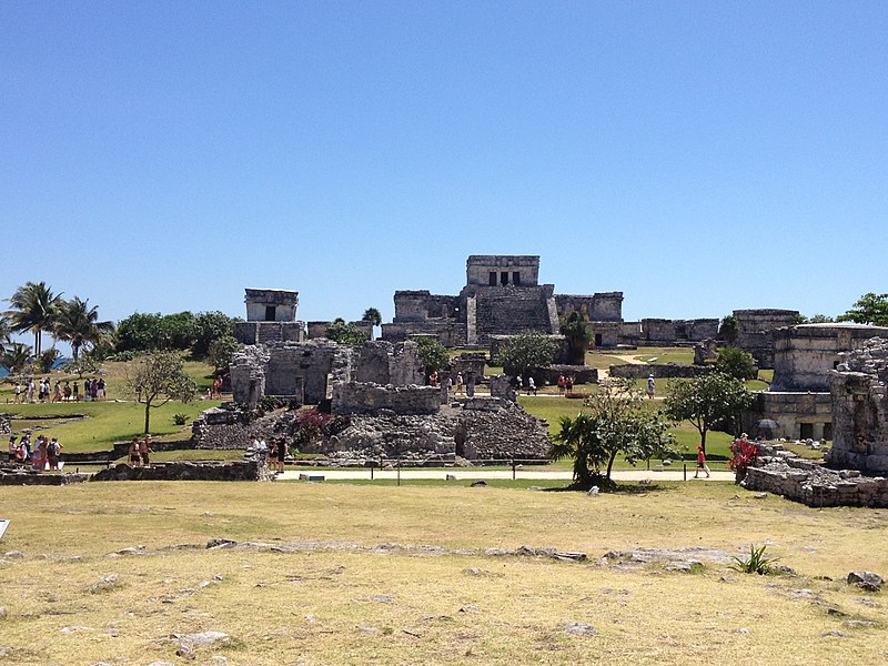 File:Tulum - Tancah todo.JPG