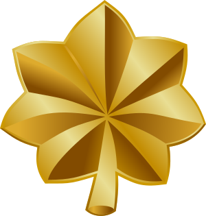 US-O4 insignia.svg