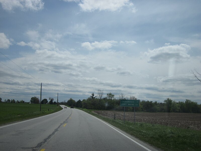 File:US Route 33 in Indiana south of State Road 9.jpg
