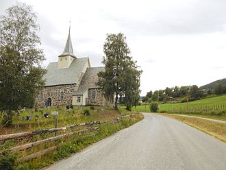 Road past Slidredomen Vollavegen forbi Slidredomen.jpg