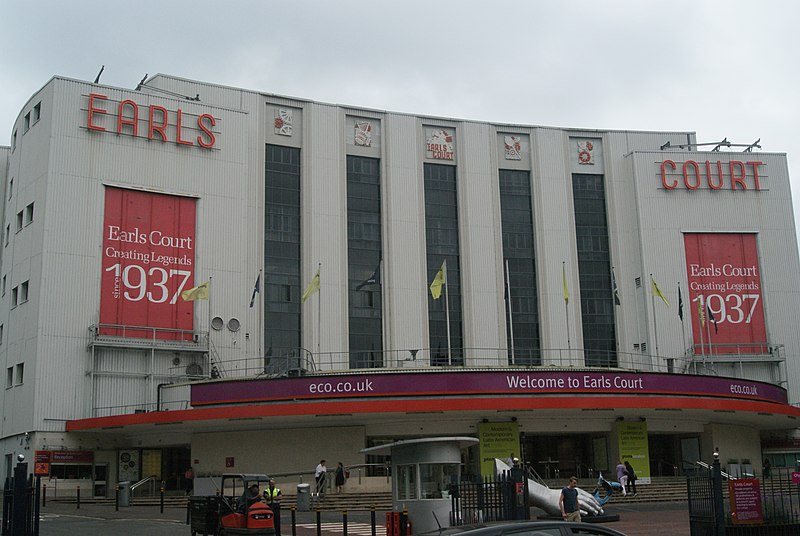 File:View of Earls Court Exhibition Centre from Warwick Road - geograph.org.uk - 4026850.jpg