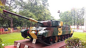 Vijayanta Vickers MBT. (49141256562).jpg