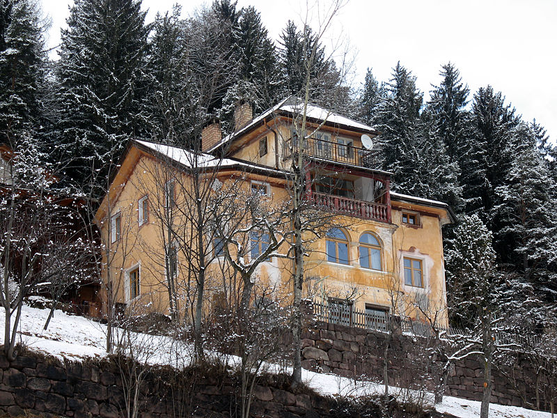 File:Villa-Rudofine.jpg