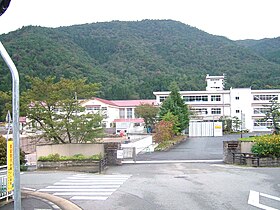 Yabu city Sekinomiya elementary and junior high school.jpg