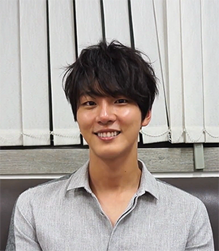 Yoon Si-yoon