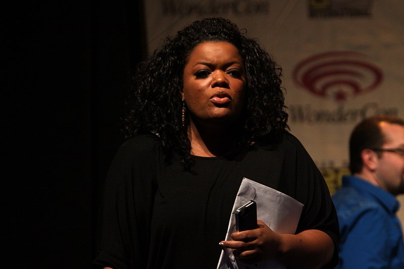 File:Yvette Nicole Brown (7004148297).jpg