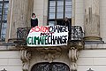 "-sitzdazu" Aktion von Studierenden der Humboldt-Universität zu Berlin im Rahmen der Klimawoche, Berlin, 27.11.2019 (49136444497).jpg