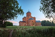 Церковь Спаса Преображения на Ковалеве (вид с востока).jpg