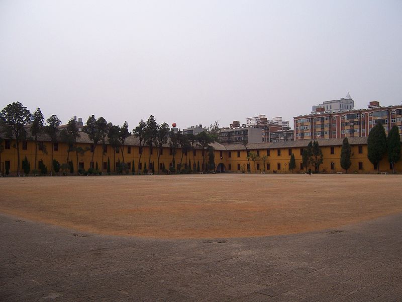 File:云南陆军讲武堂操场 - panoramio.jpg