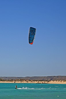 00 4894 Water sports - kite surfing in Australia.jpg