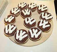 Wiki cupcakes at 15th Birthday of Serbian Wikipedia