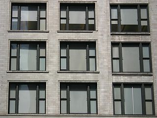 Chicago window