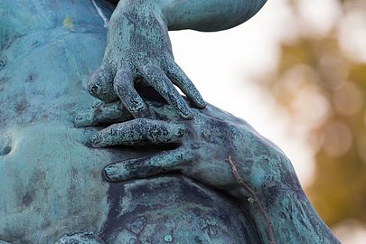 Triton und Nymphe fountain by Viktor Tilgner at Volksgarten.