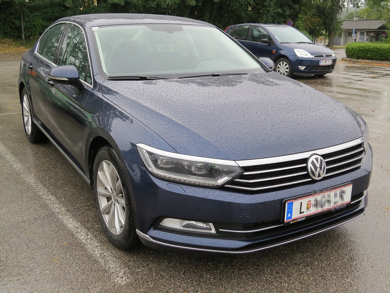 Image of 2017-09-01 (418) Volkswagen Passat B8 1,6 TDI Highline at Park and Ride Bahnhof Böheimkirchen