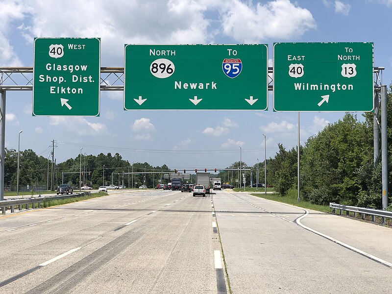 File:2022-07-19 13 38 06 View north along Delaware State Route 896 (Summit Bridge Road) just south of U.S. Route 40 (Pulaski Highway) in Glasgow, New Castle County, Delaware.jpg