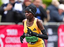 Peres Jepchirchir won the elite women's event. 2024 London Marathon - Peres Jepchirchir (1).jpg