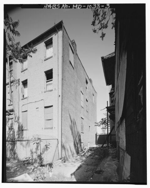 File:724 North Broadway (Rowhouse), 724 North Broadway, Baltimore, Independent City, MD HABS MD,4-BALT,210-3.tif