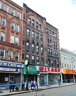 Manhattan Caddesi'ndeki Greenpoint sokak manzarası (2014)