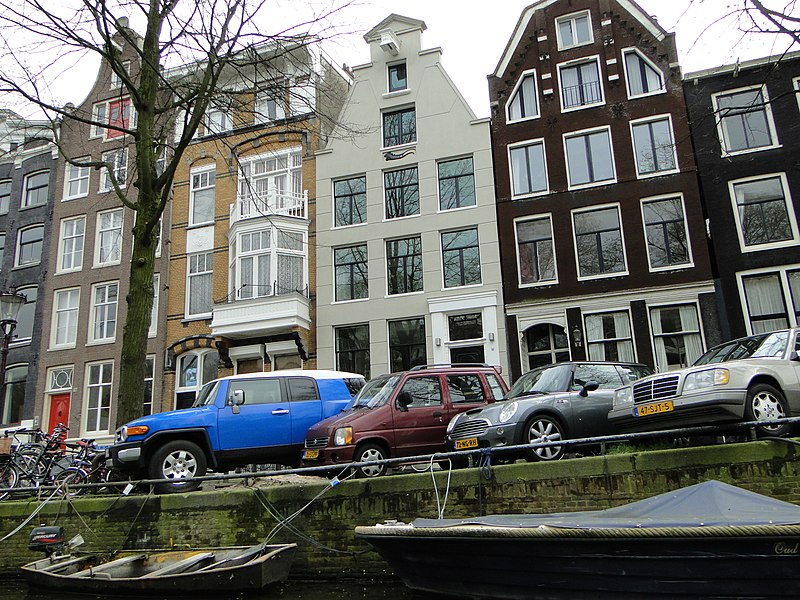 File:Amsterdam 10.04.2012 - panoramio (23).jpg