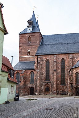 An der Kirche, Kirche der Altstadt St. Peter und Paul Delitzsch 20180813 006