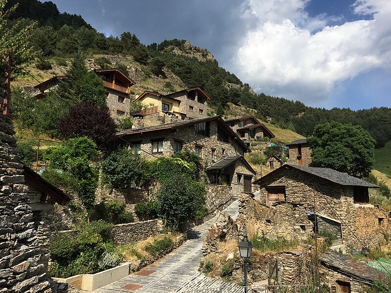 File:Andorra-stone-2651246.jpg