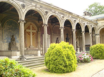 So kommt man zu dem Neuer Annenfriedhof mit den Öffentlichen - Mehr zum Ort Hier