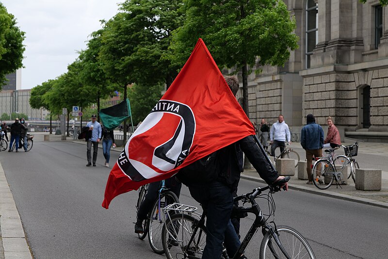 File:Antifascist protest Berlin 2020-05-23 01.jpg