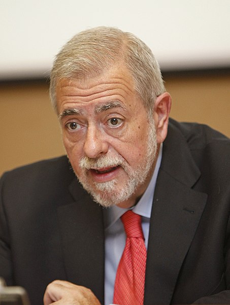 File:Antonio Beteta Barreda en la inauguración del Encuentro Aporta 2012 (cropped).jpg