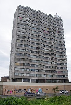 Arlington House blok menara, Margate, Kent - agustus 2021.jpg