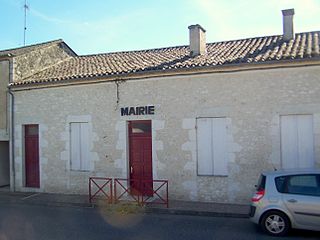 <span class="mw-page-title-main">Auriac-sur-Dropt</span> Commune in Nouvelle-Aquitaine, France