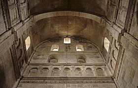 Autun cathedral vault.jpg