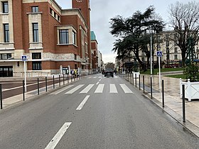 Иллюстративное изображение статьи Avenue de la République (Монруж)