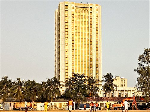 BCEAO tower Cotonou, Benin1.jpg