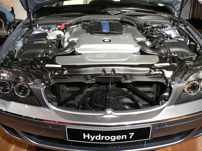 Der Hydrogen 7 800px-BMW_Hydrogen_7_Engine