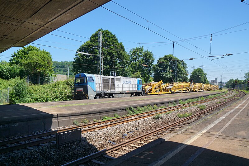 File:Bahnhof Altbach 12.jpg