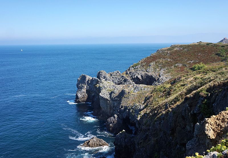 Bakio and Atlantic Ocean.jpg