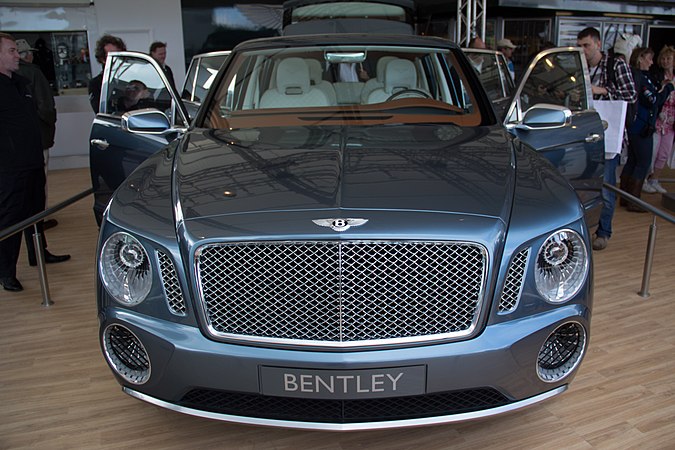 Машина похожая на бентли. Автомобильная марка Бентли. Bentley 3w8853517g. Значок похожий на Бентли. Значок авто Бентли.