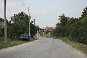 Central-street-in-Blatnitsa.jpg